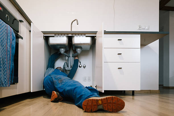 Professional Leak Detection technician working in Skaneateles Falls, NY
